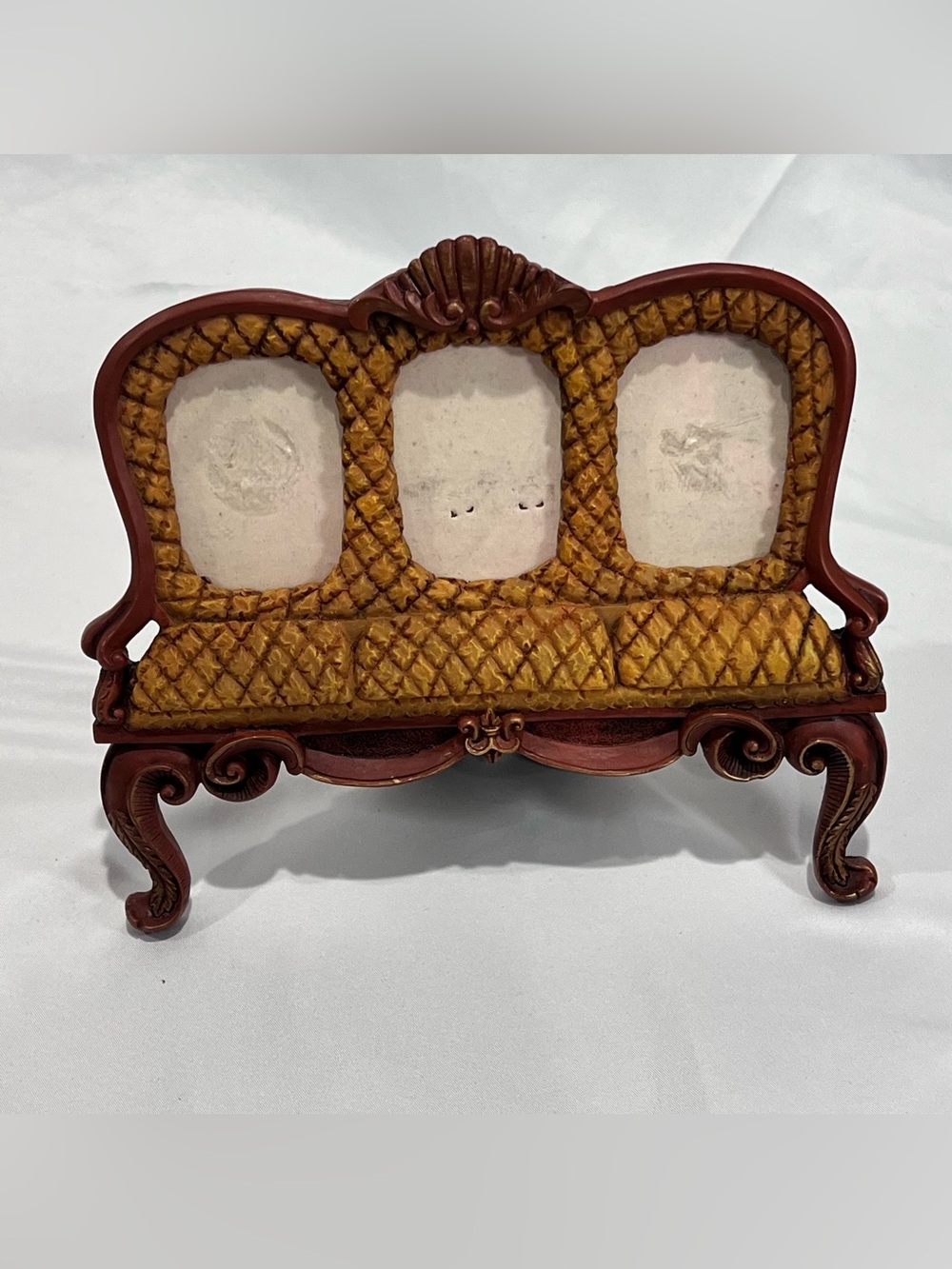 Victorian Style Couch Settee Triple Photo Frame 3 Opening